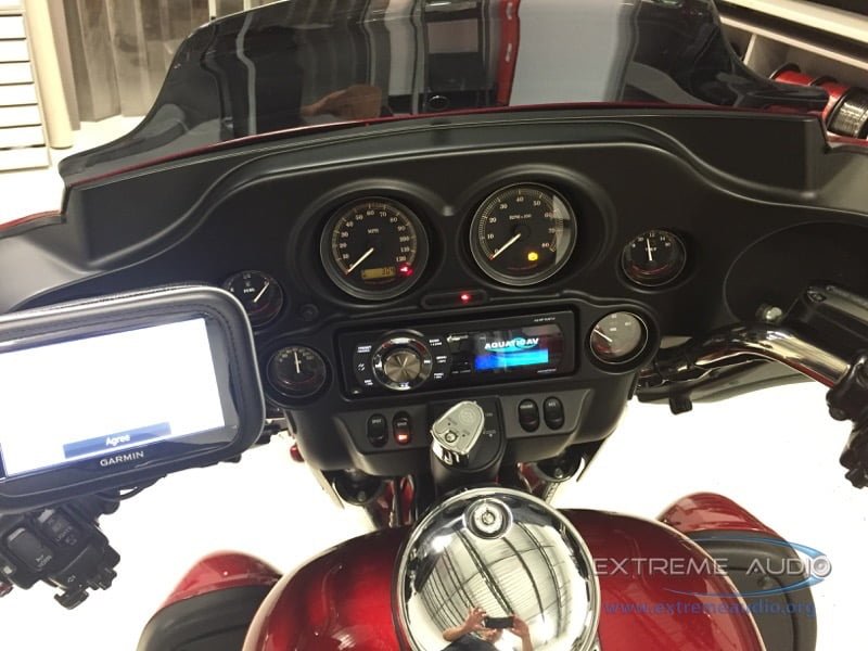 Colonial Heights Harley Electra Glide Stereo Upgrades