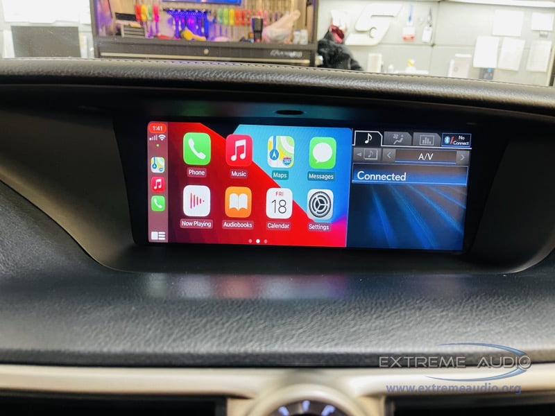Apple CarPlay Integration Adds New Technology to a 2014 Lexus GS350